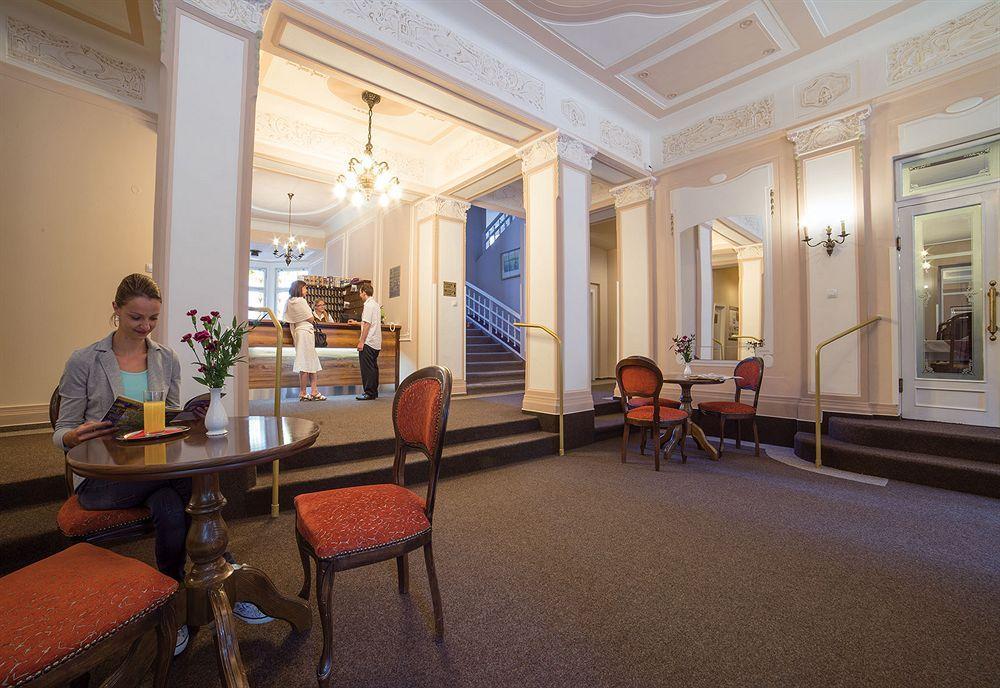 Dr. Adler Spa & Kurhotel Франтишкови-Лазне Экстерьер фото