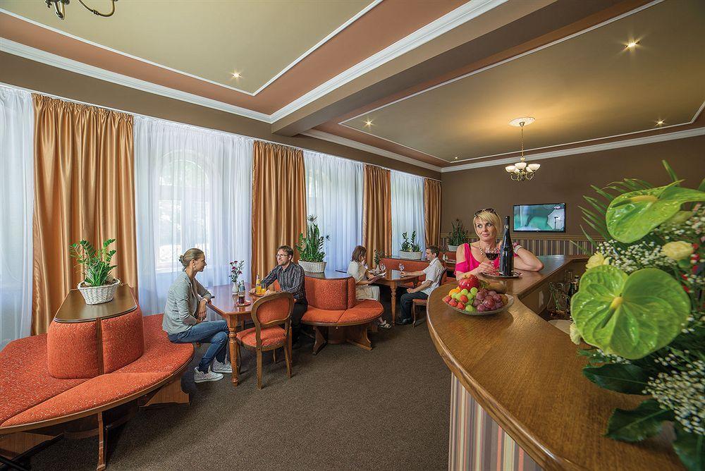 Dr. Adler Spa & Kurhotel Франтишкови-Лазне Экстерьер фото