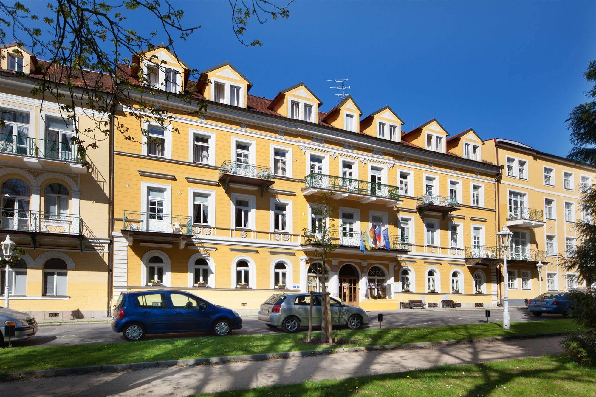 Dr. Adler Spa & Kurhotel Франтишкови-Лазне Экстерьер фото
