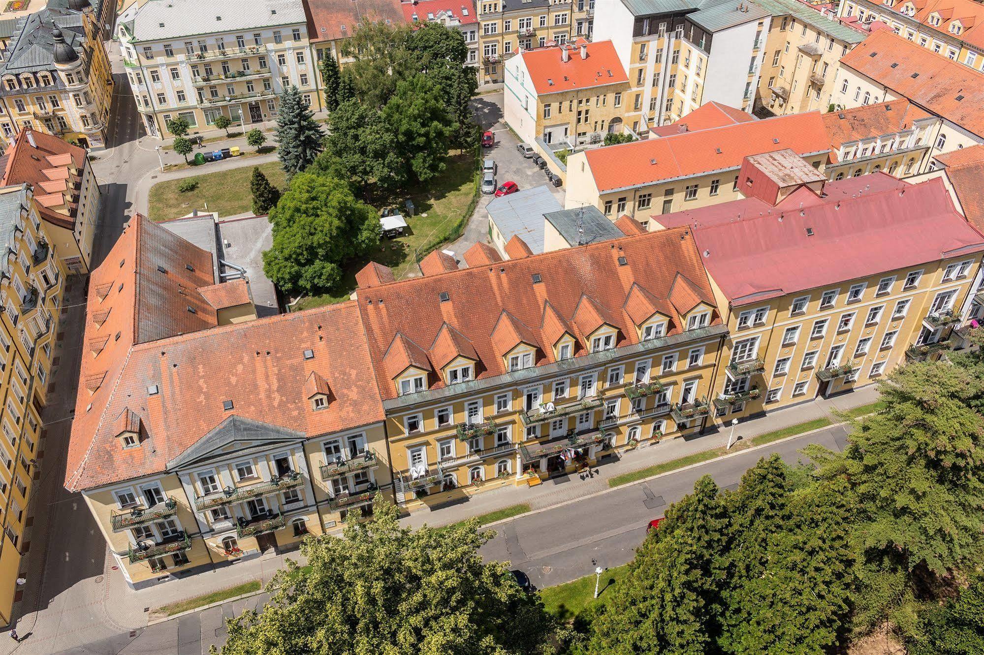 Dr. Adler Spa & Kurhotel Франтишкови-Лазне Экстерьер фото